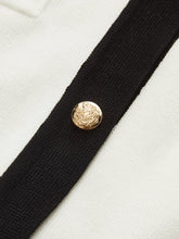 Metal Button Contrast Trim Knit Top